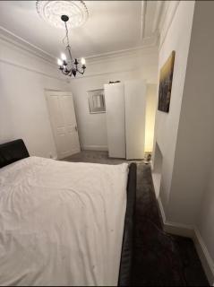 London Cozy Room, Fast WiFi - 2