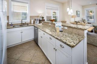 Miramar Villas 107 Large townhome - 1