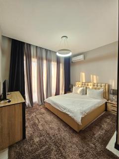 Luxury Apartment with stunning city view - 6