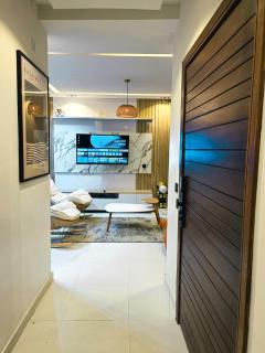 Modern 4-Bedroom Home on Freedom Way Lekki Phase 1 Sig7 - 9