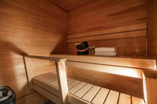 White Elegant Suite by the River - 7