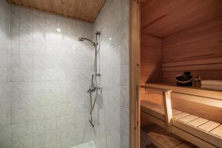 White Elegant Suite by the River - 3