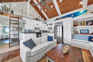 Destin Harbor Cottage Boat Slip Pickleball Fun - 4