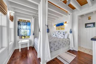 Destin Harbor Cottage Boat Slip Pickleball Fun - 2