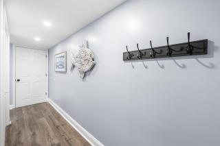 Holiday Surf and Racquet Unit 706 - 2