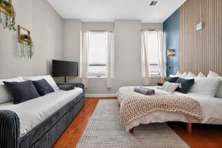 Luxury 3 Bedroom - Perfect Center City Location - 501 - 6