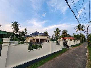 Abida Mansion 4BHK Near MCP Convention Centre IJK - 1