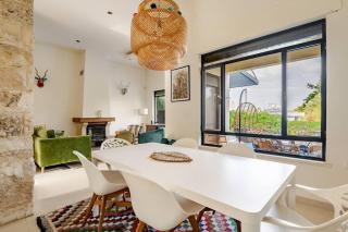 Mountain Garden Villa - 6