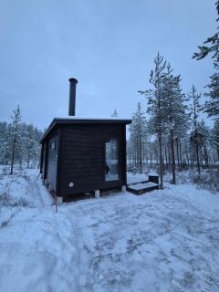Sled-Dog Cabin - 3