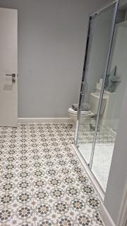 Victorian Suites Apartment - 4