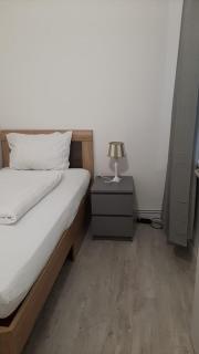 BoLA Ferienwohnung 41 Hamburg Wandsbek 3 Betten, 3 SZ, Küche, Bad extern alleinige Nutzung - Hamburg - 2