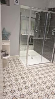 Victorian Suites Apartment - 6