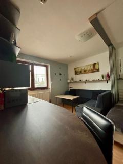 Calm Studio in Quiet Area - 8