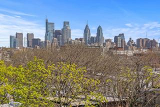 Skyline Escape in Philadelphia Chic & Bright - 8
