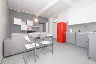 Casa Karina Moderno Bilocale nel Centro Storico di Pinerolo - Pinerolo - 0