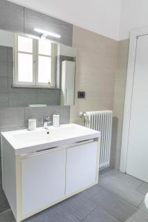 Casa Karina Moderno Bilocale nel Centro Storico di Pinerolo - 2