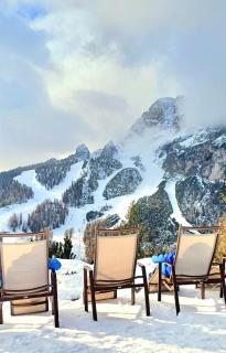 Luminoso e centralissimo attico, splendida vista panoramica sulle Dolomiti e sulle piste olimpiche - 8