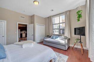 Modern 2 bedroom - Center City Philadelphia - 9