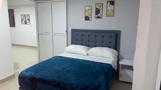 Casa Primaveral Espaciosa Cerca al Estadio - 7