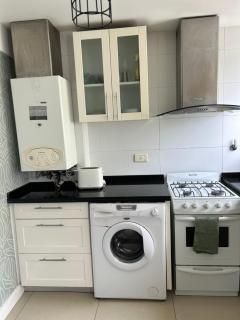 Departamento 3 amb zona Güemes con cochera cubierta - 2