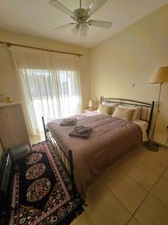 Emily's Sun Escape - 8