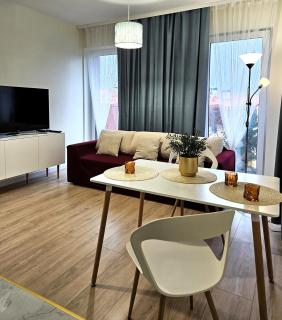 APARTAMENT "FILA" z balkonem, windą i garażem - 0