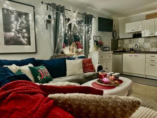 Mała Cegielnia - balia z bąbelkami i sauna na wyłączność w leśnym klimacie - 0