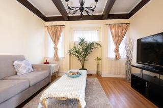 The Cozy Character Home in West Point Grey - 7