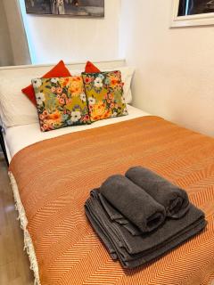 Entire 1 bedroom in VAUXHALL Central London Zone 1 - 9