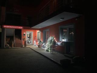 APARTMÁNOVÝ DOM U IVKY Bešeňová štúdiá - 6