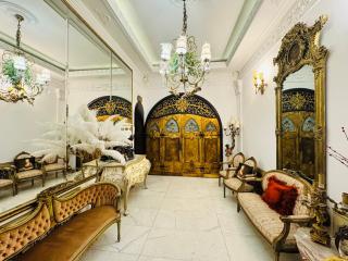 Conacul Coroanei Luxury Boutique Hotel - Bucarest - 9