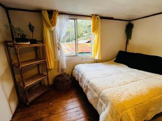 Cabaña con vista al mar y chimenea Robinson Crusoe - 8