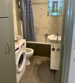 Athens Victoria's Family Apartment - 5