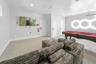 Centrally Located Game Room EV 5 Min to Slopes - 7