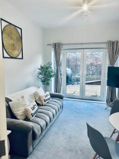 1 BR Ground Floor Apt-Garden Access in Strood F2 - Wainscot - 7