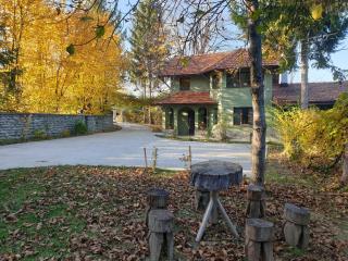 Two lakes heaven - Forest Retreat by The Mountains - 0