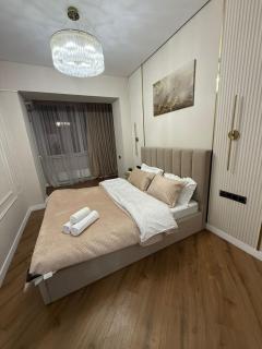 Уютная евро двушка с видом на горы - 0