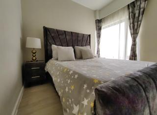 Riverside Square - 0