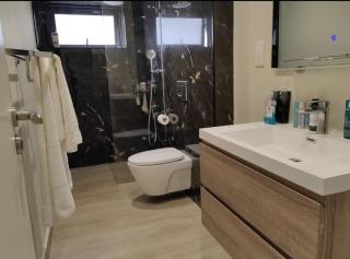 Riverside Square - 5