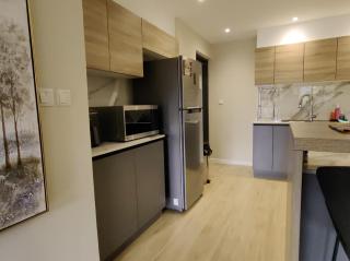 Riverside Square - 3