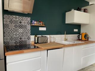 Petite maison au cœur de la ville - 2