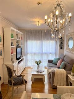 Campezo Suite Madrid Airport - 9