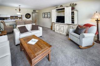 Island Echos 5M Gulf front condo - 5