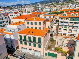 Old Town Charm Apartment Funchal - Funchal - 4