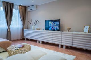 The GOR Apartment - 9