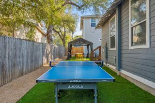 The Backyard Bliss - 4BR Heated Pool & Ping Pong - 9