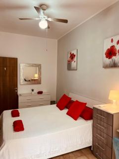 Room with shared bathroom in a shared flat - 8