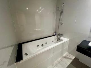 Urban Chic 2BR - Prestigia near stadium - 7