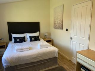 Field View 2 bed-No pets-Hornbeam - 1
