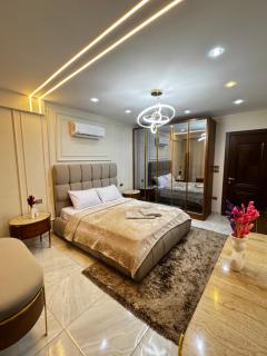 Luxurious sea view one bed - 2